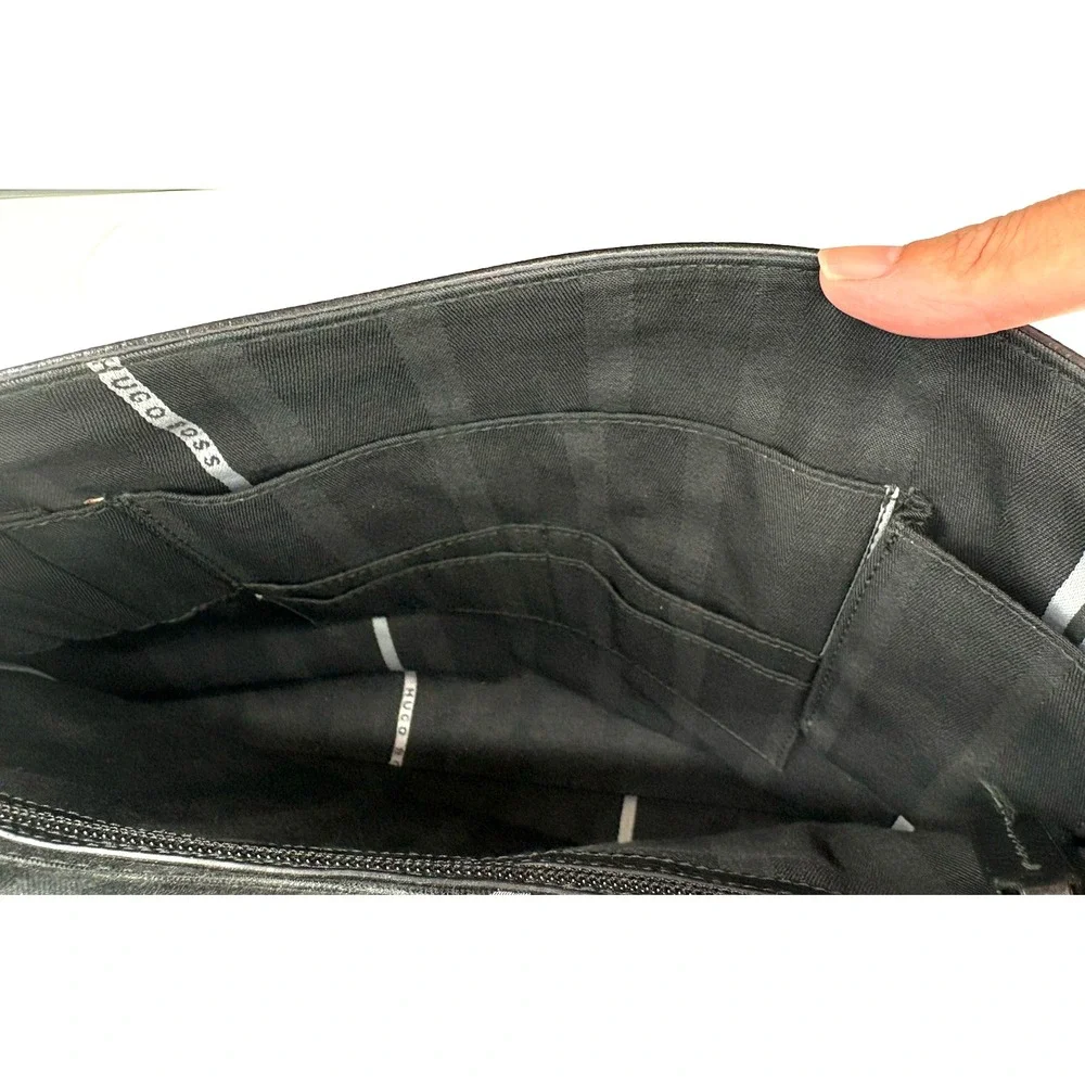 HUGO BOSS Pebbled Leather Laptop Messenger Bag Black Magnetic Gunmetal Hardware